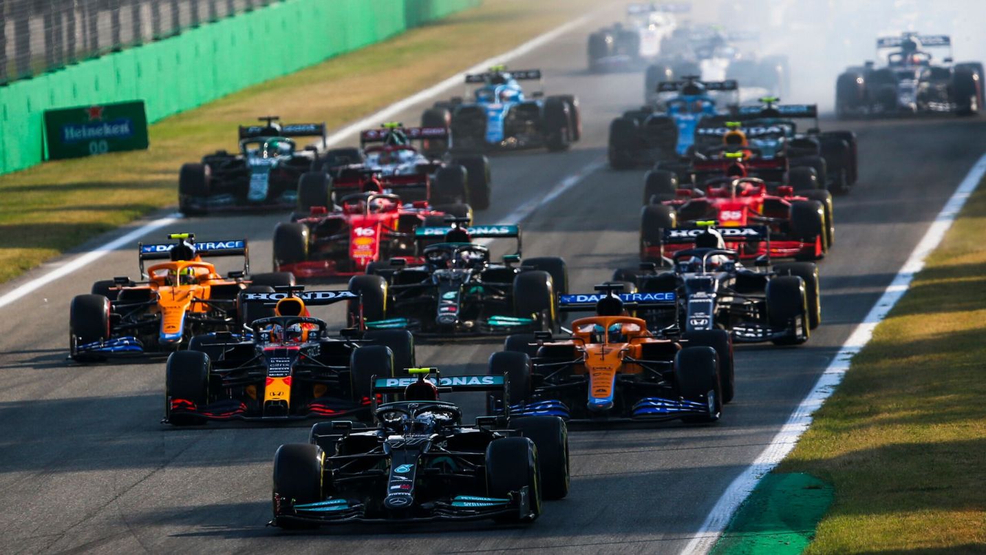 F1 vehicles on the grid/PHOTO/Sky Sports