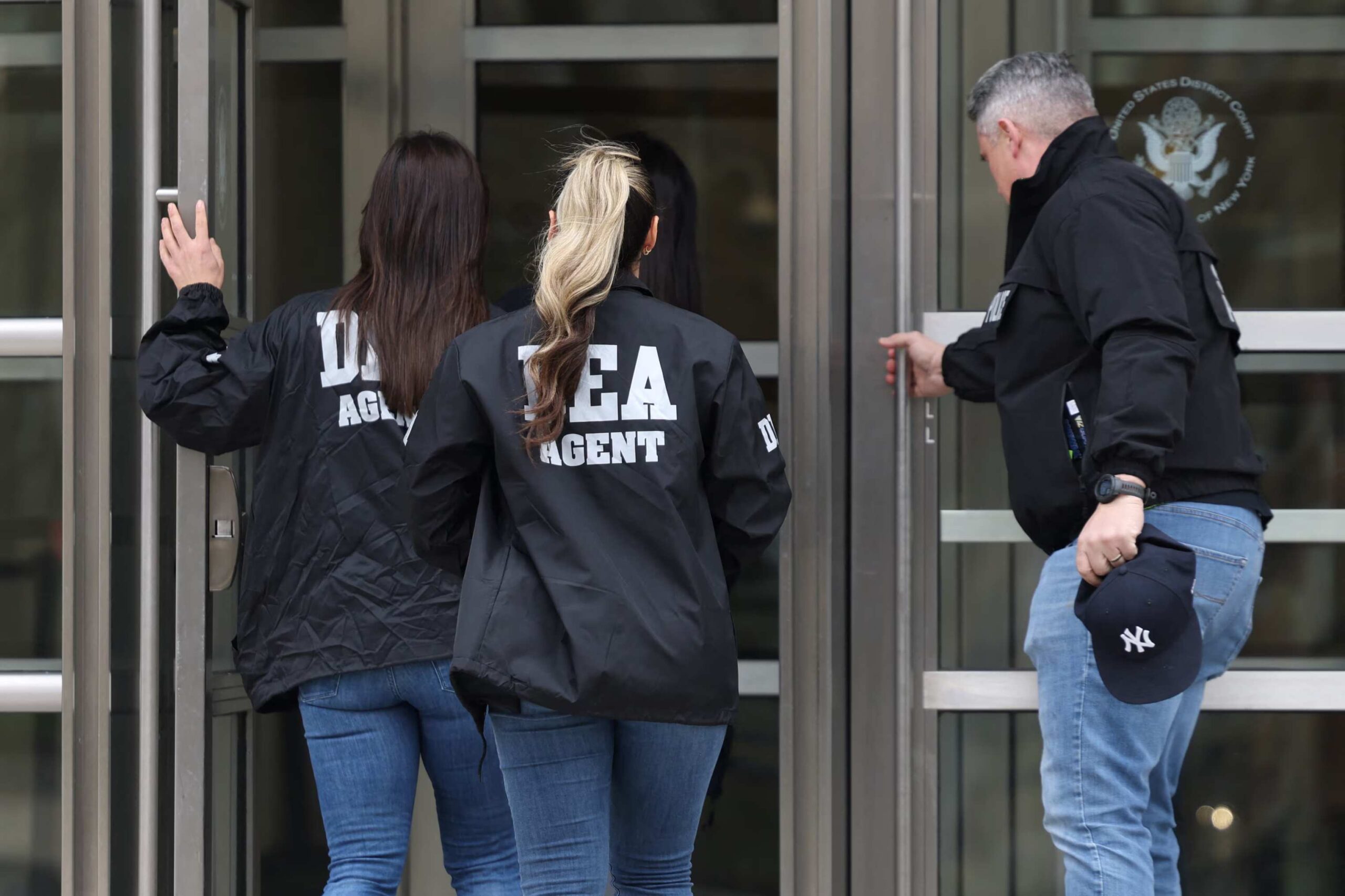 US authorities arrest over 100 migrants in Colorado nightclub raid