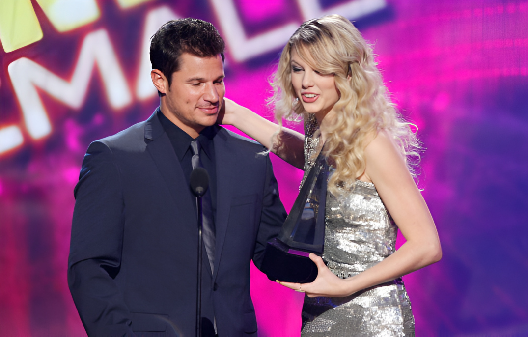 Taylor Swift scores six AMA nominations