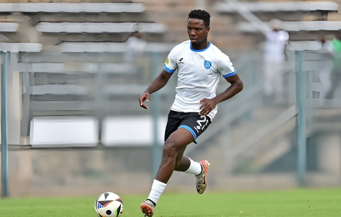 Player collapses and dies during warm-up for South African club