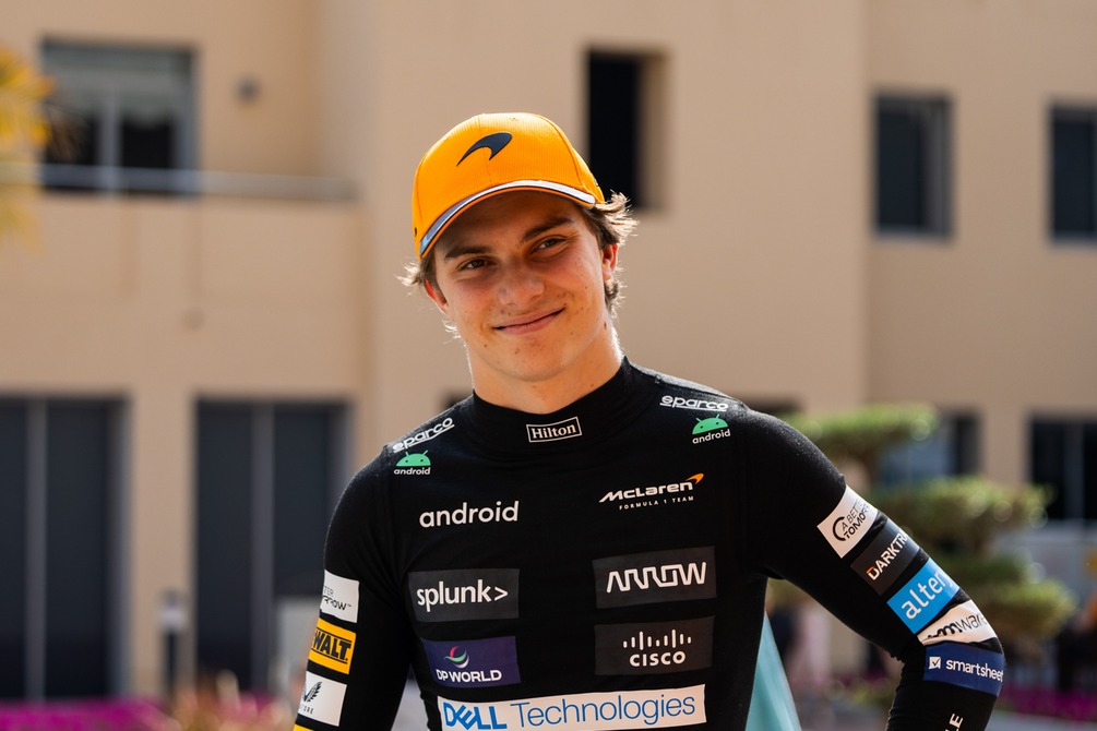 Formula 1: Piastri dominates to win in Bahrain, Verstappen sixth