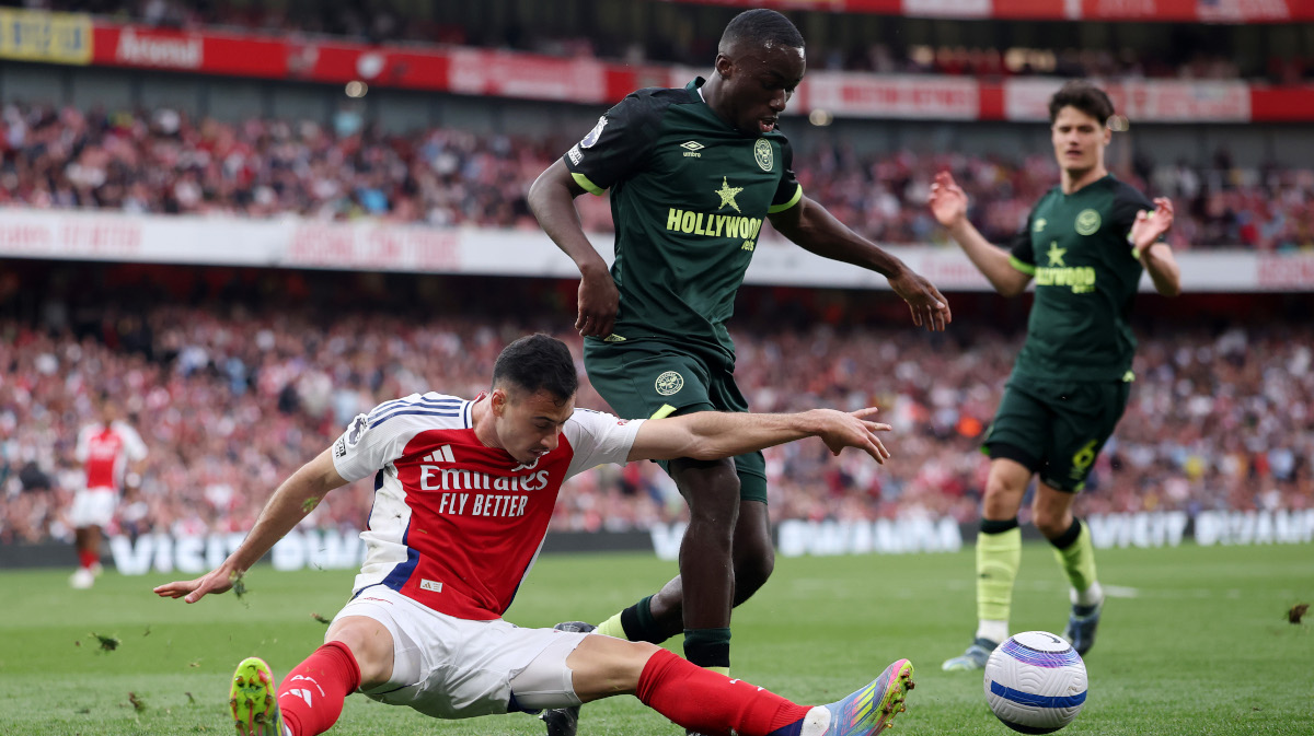 Arsenal held by Brentford as Premier League title slips away