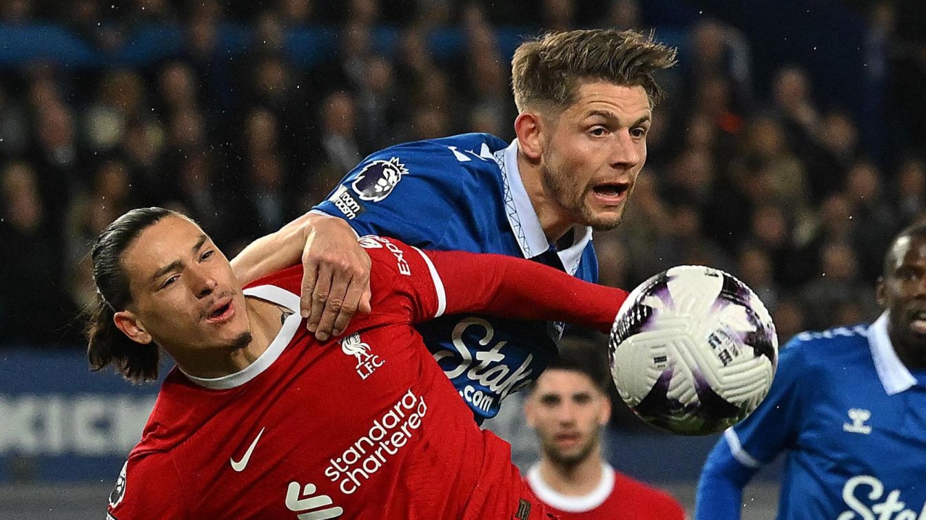 Liverpool host Everton in Merseyside derby, six matches on tonight