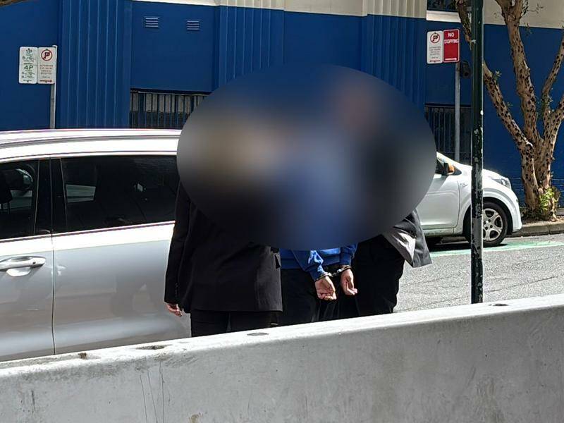 Swedish teen in Sydney held over gang murder plot