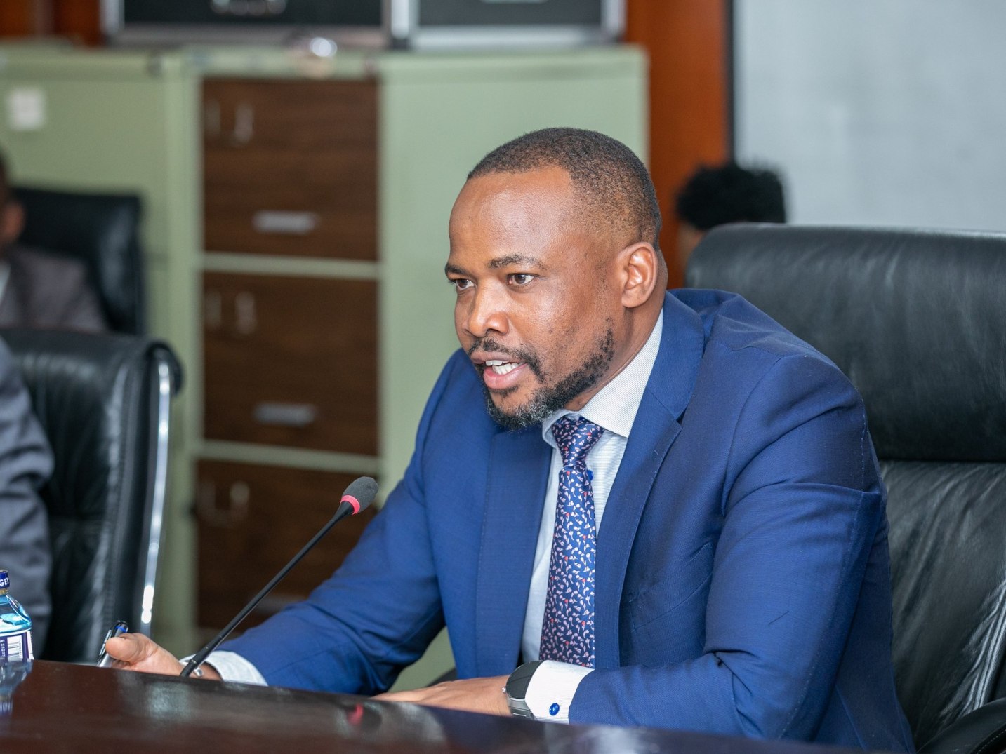 MPs press lands ministry on asset gaps and compensation delays