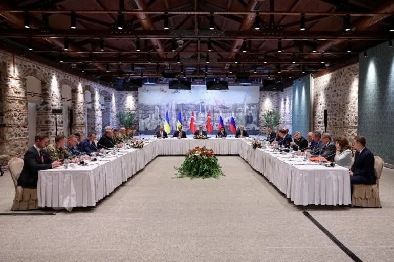 Ukraine- Russia hold face-to-face talks amid calls for ceasefire and sanctions