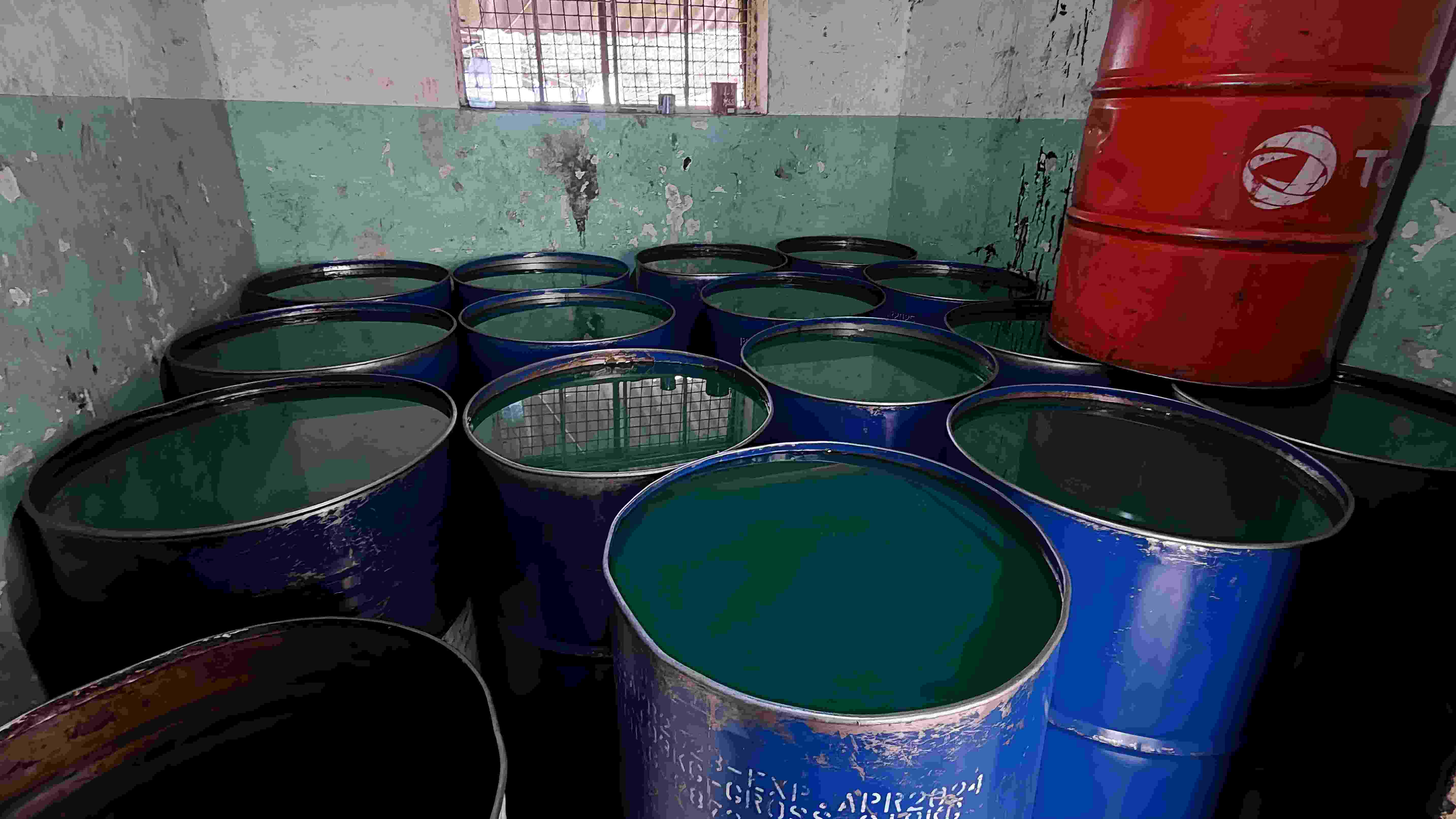 EPRA raids illegal fuel site in Mombasa, recovers 23,000 litres of diesel