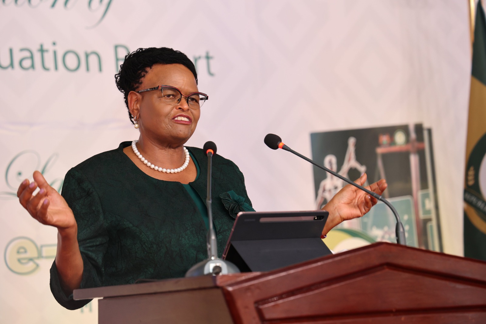 Court extends freeze on JSC cases against CJ Koome, top judges