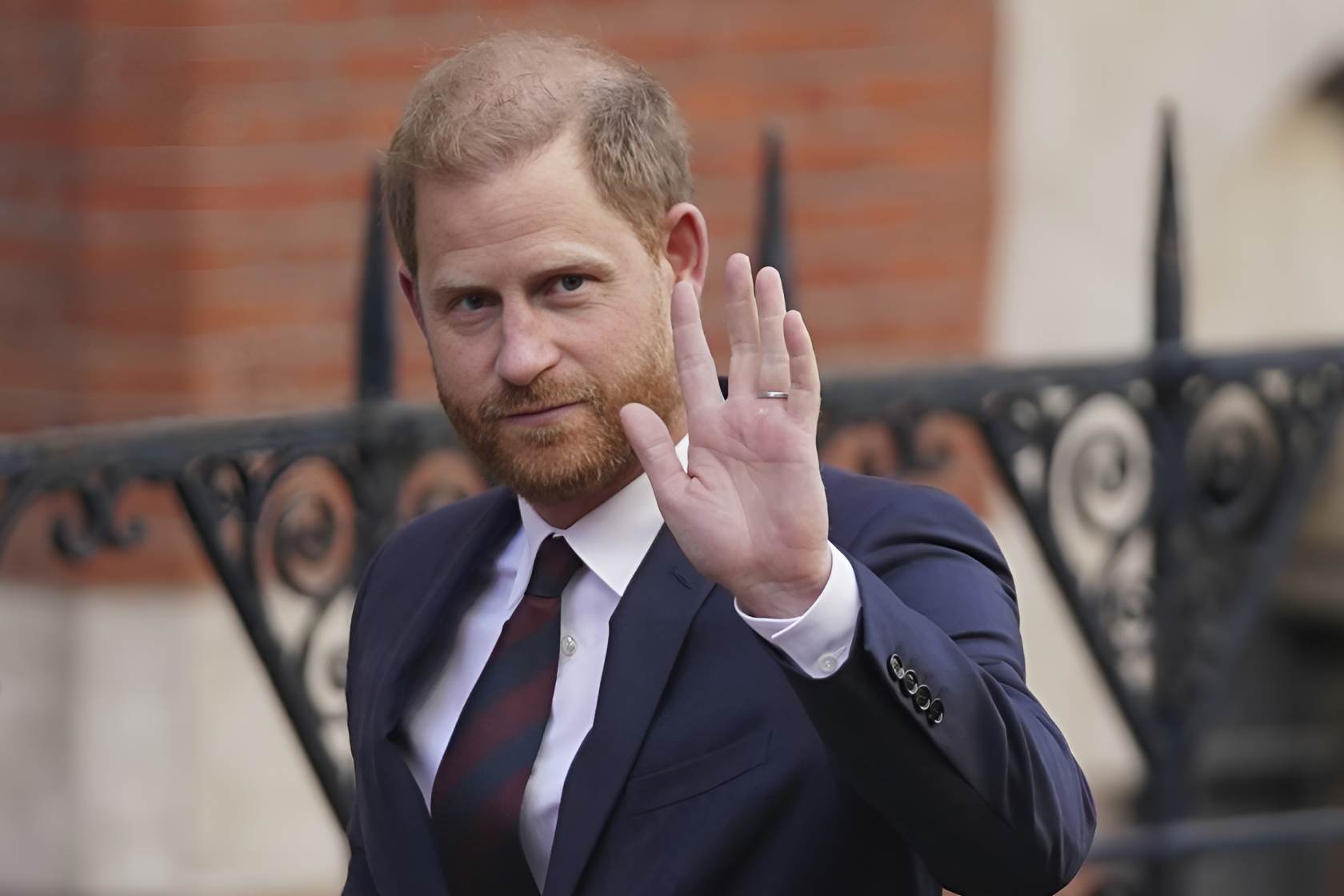 Prince Harry expresses desire for reconciliation with Royal Family