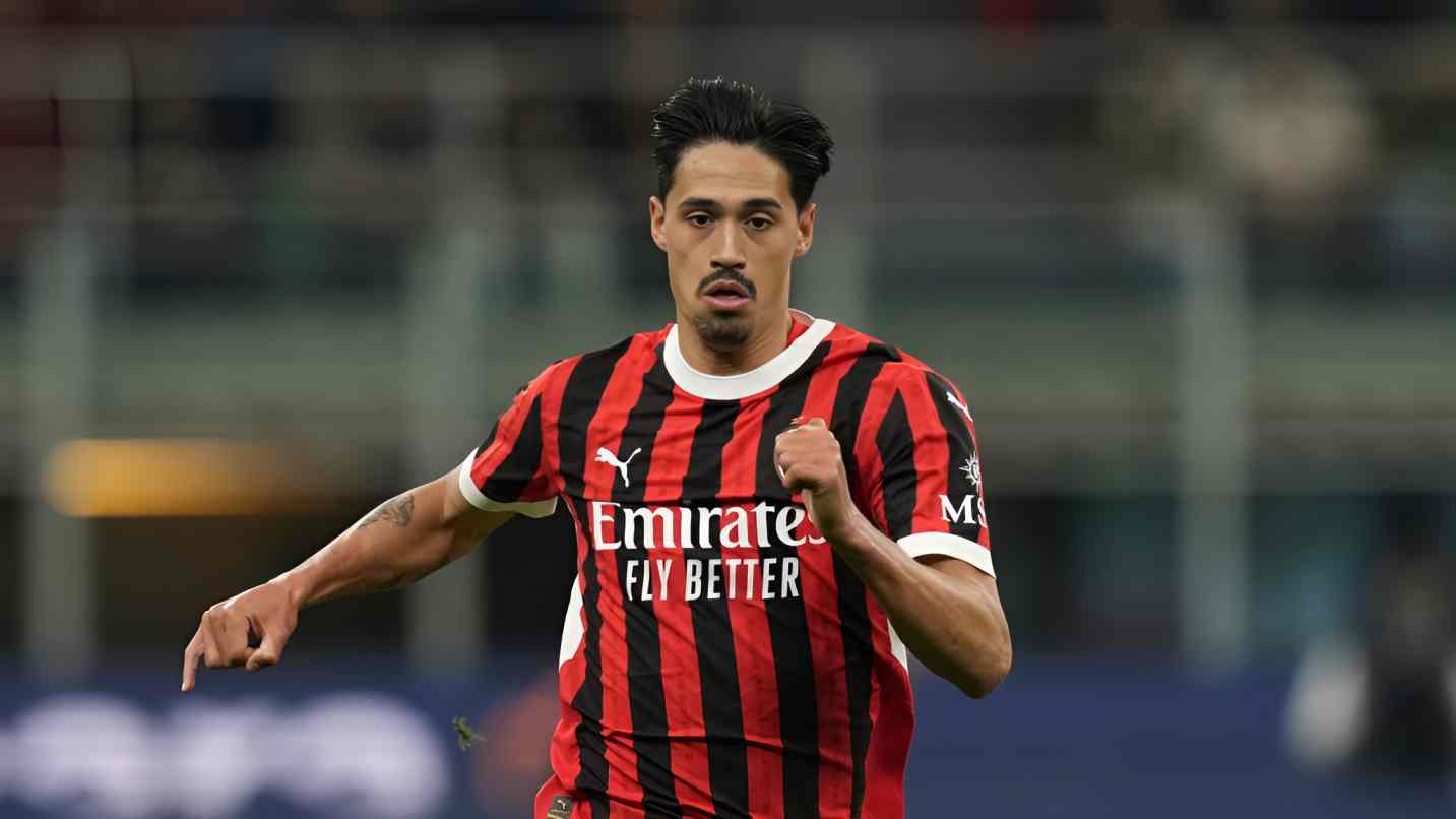 Moneybags Manchester City agree deal for AC Milan's Reijnders