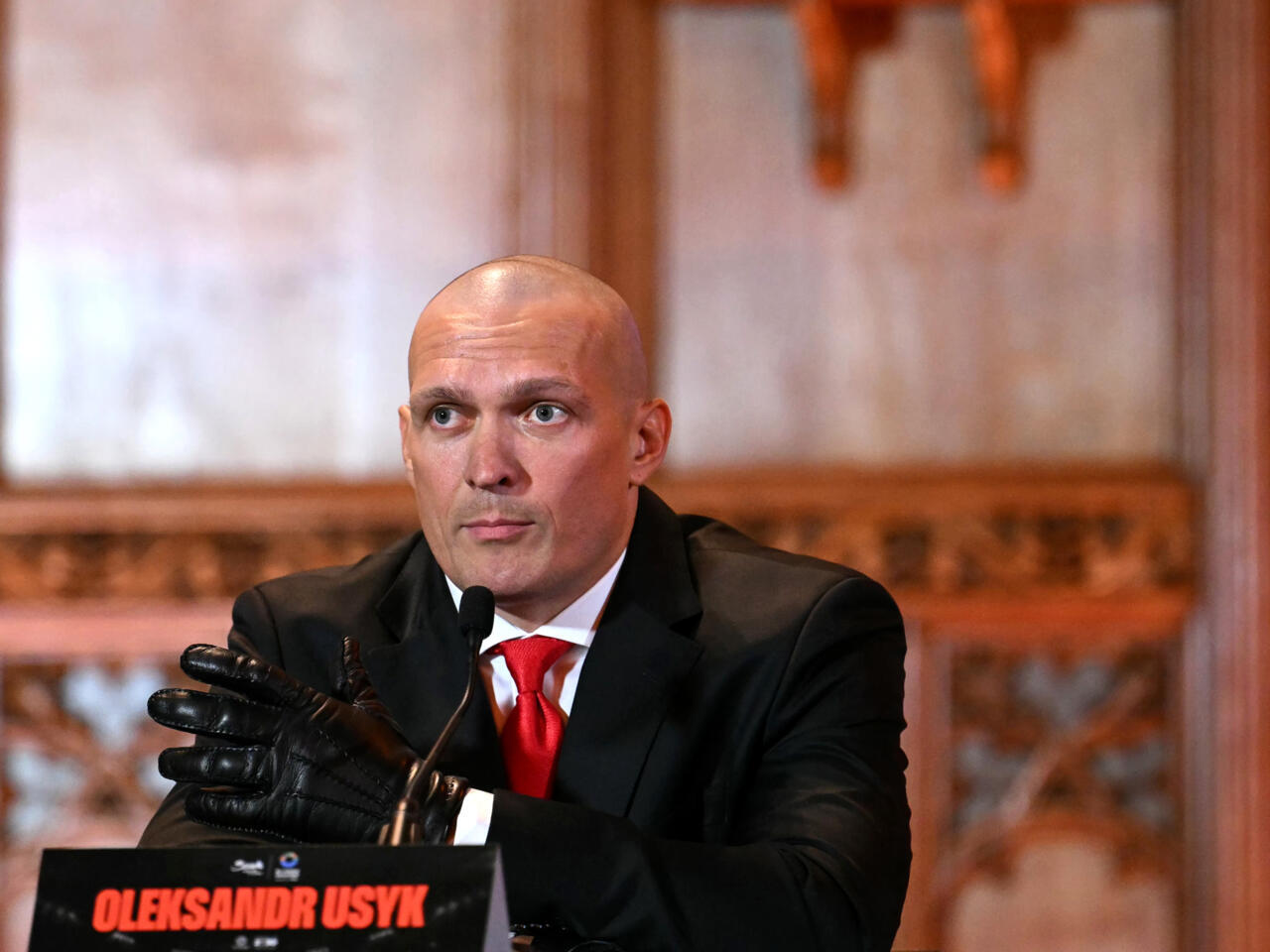 Boxing: Usyk makes offer to Trump: Come live in my house