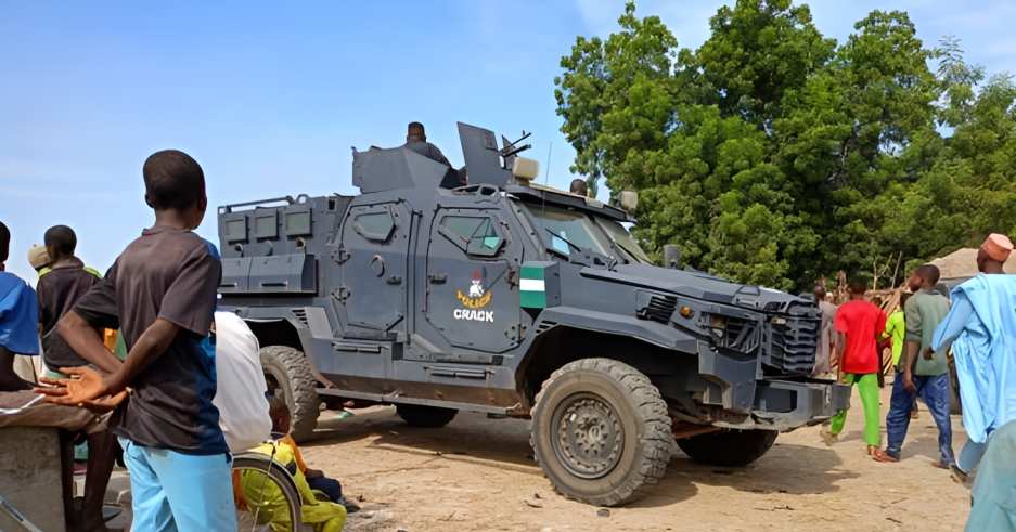 Mob kills 12 Muslim wedding guests in Nigeria's Plateau State