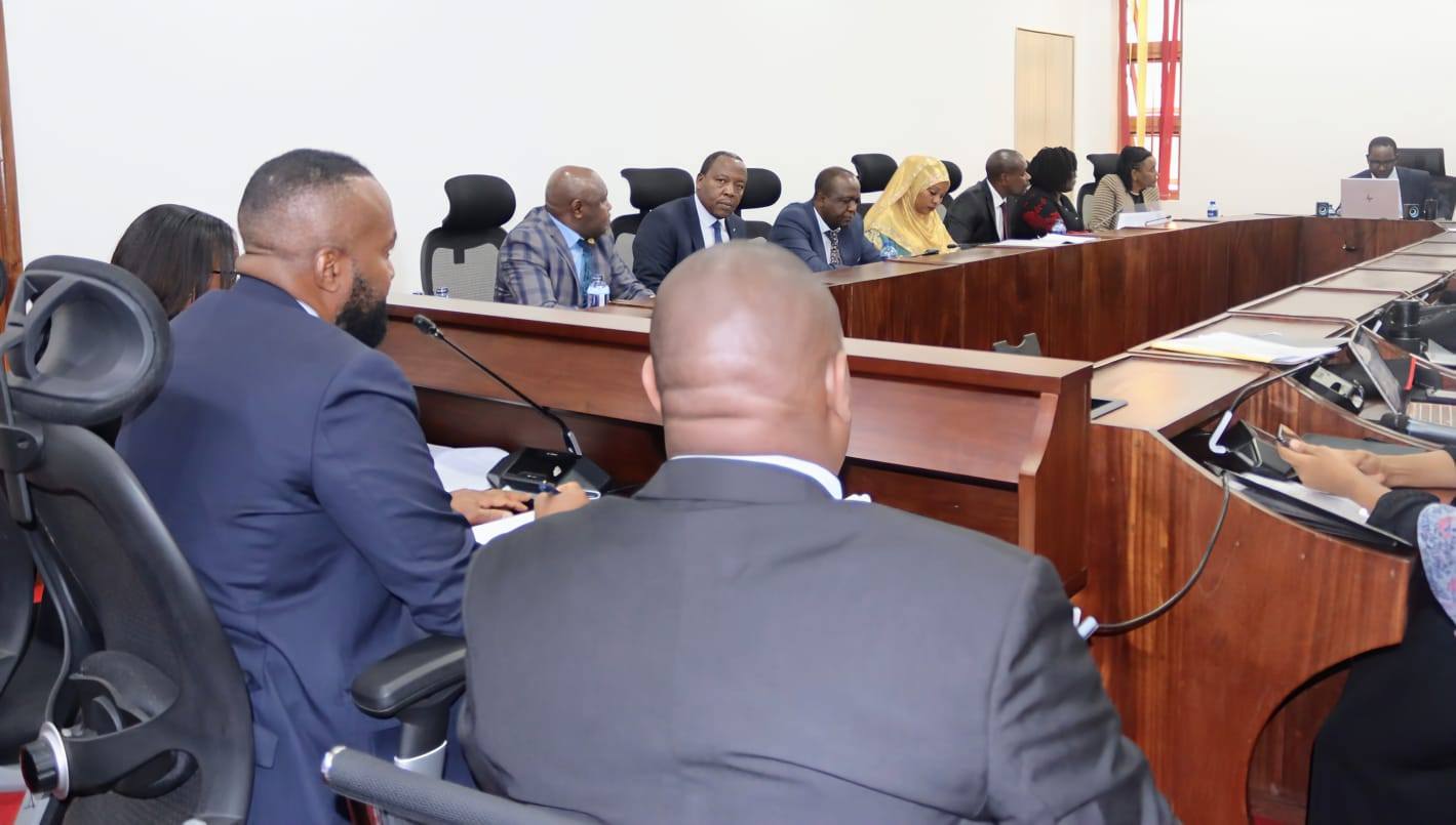 MPs seek legal advice in row over fisheries boss contract