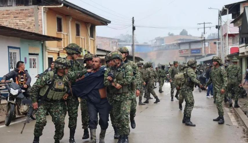 57 soldiers freed in Colombia after being held by locals linked to rebels