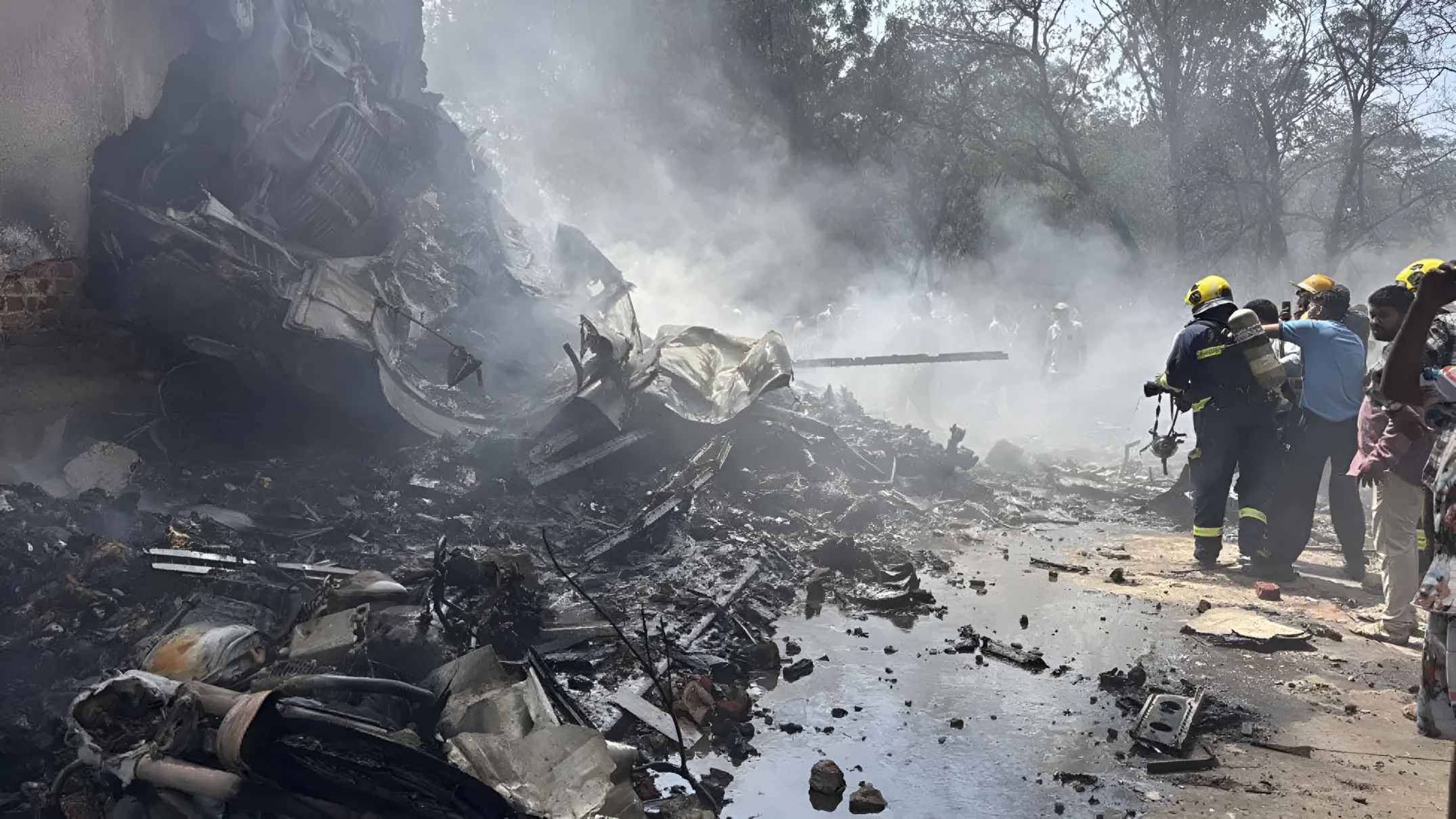 Death toll in India plane crash climbs to 279