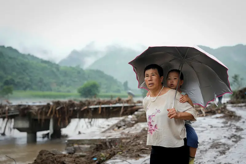 Beijing floods claim 30 lives, as thousands face evacuation