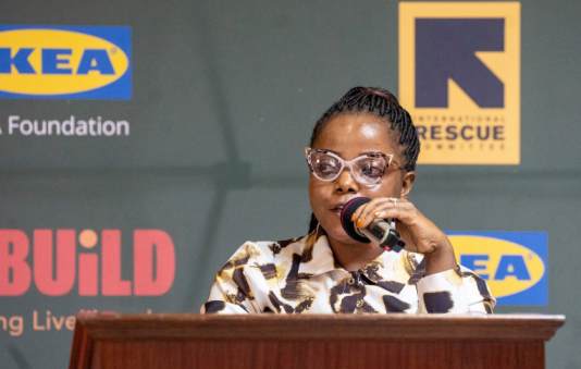 IRC urges government to simplify access to refugee IDs amid integration push