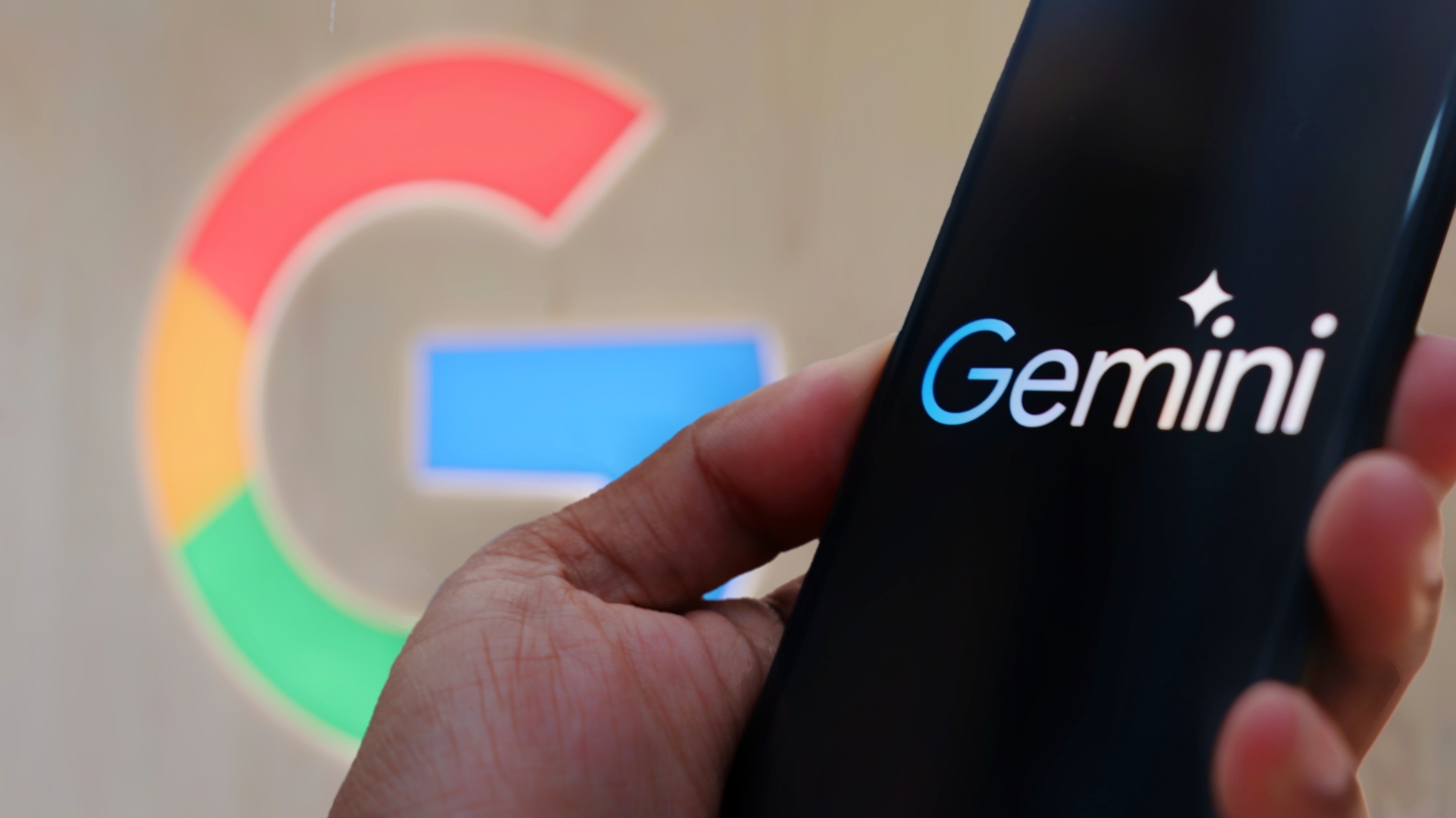 Google’s customizable Gemini chatbots are now in Docs, Sheets, and Gmail