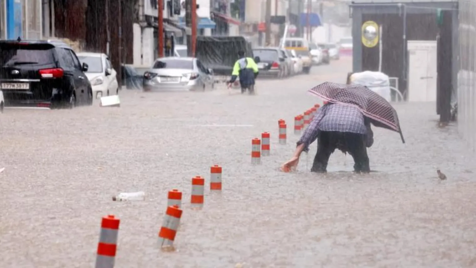 Torrential rains leave four dead, over 1,300 evacuated across South Korea