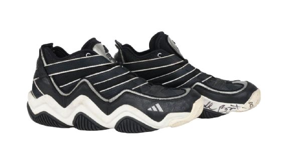 Sneakers from Kobe Bryant's first start sell for Sh31 million