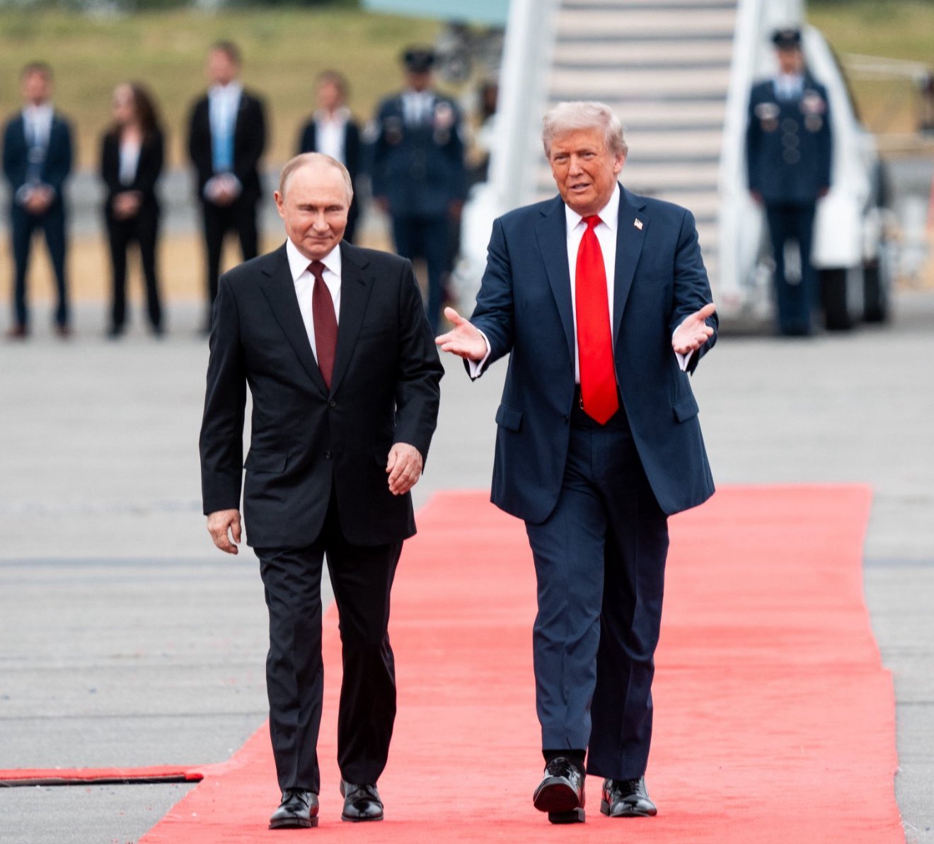 New sanctions aim to pressure Russia as peace talks remain deadlocked