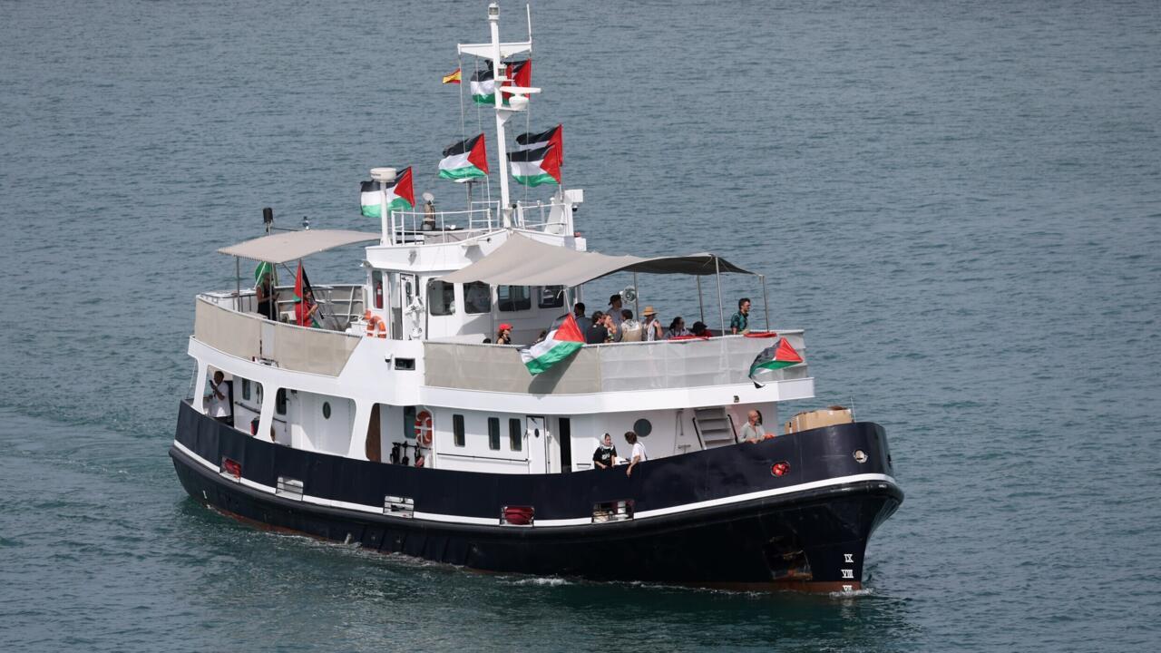 Fierce winds force Gaza aid flotilla back to Barcelona