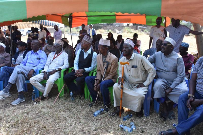 Isiolo leaders urged to end disputes by elders as service delivery stalls