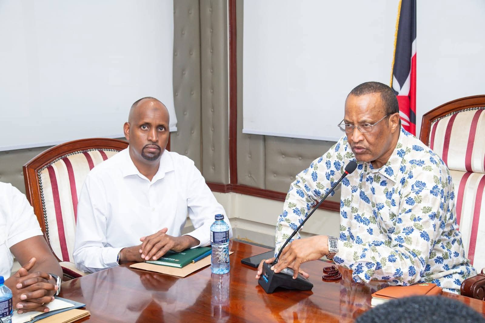Governor Nathif sets development agenda in meeting with chief officers