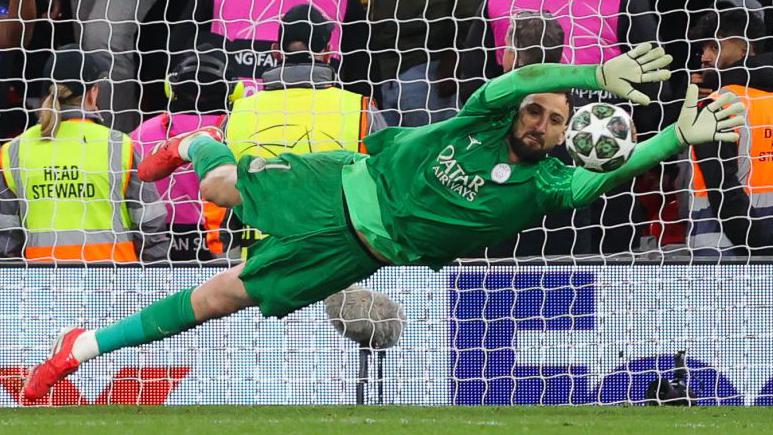 Manchester City keeper Donnarumma admits he did not want to leave former club PSG